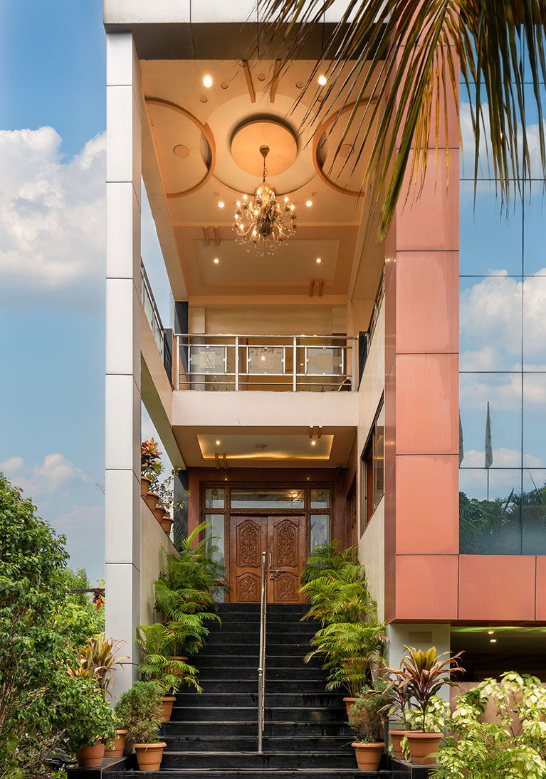 Hotel Manju Palace Interior